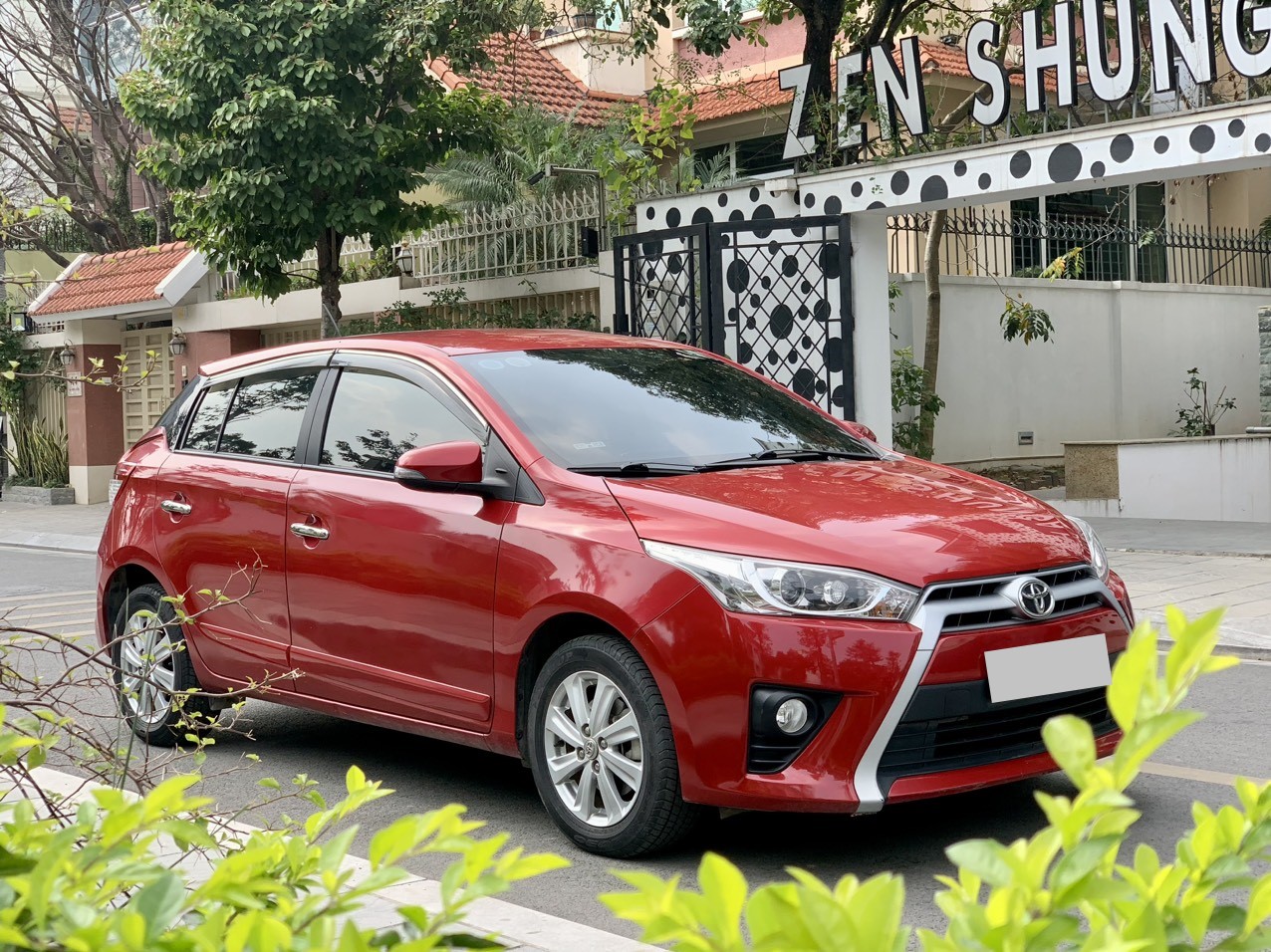 Toyota Yaris 1.5G 2017 màu đỏ (đã bán)