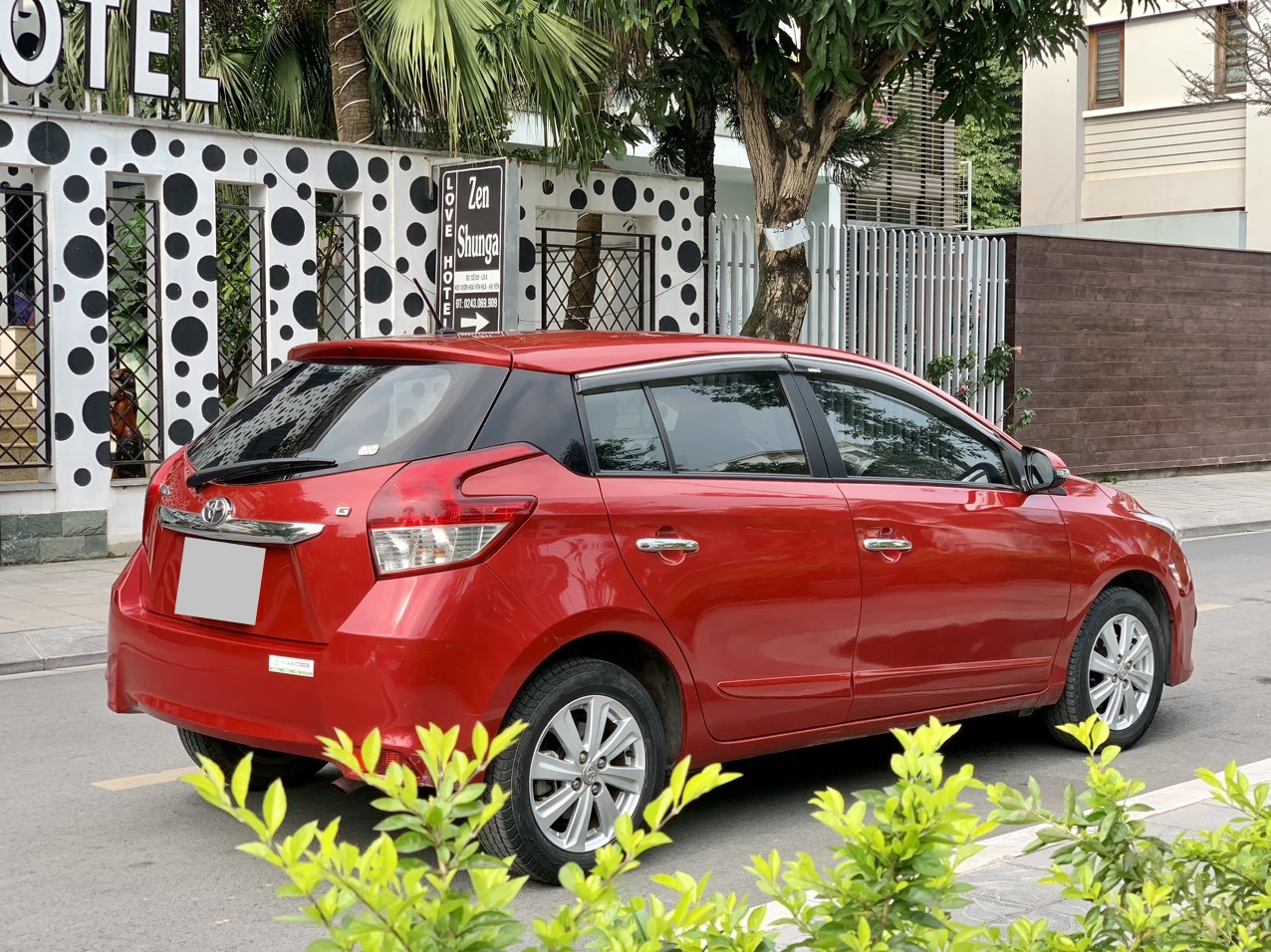 Toyota Yaris 1.5G 2017 màu đỏ (đã bán)