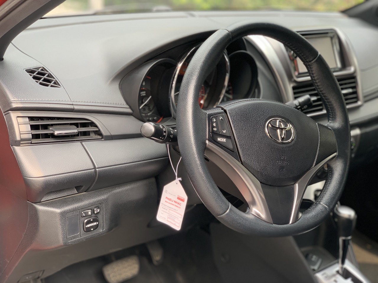 Toyota Yaris 1.5G 2017 màu đỏ (đã bán)