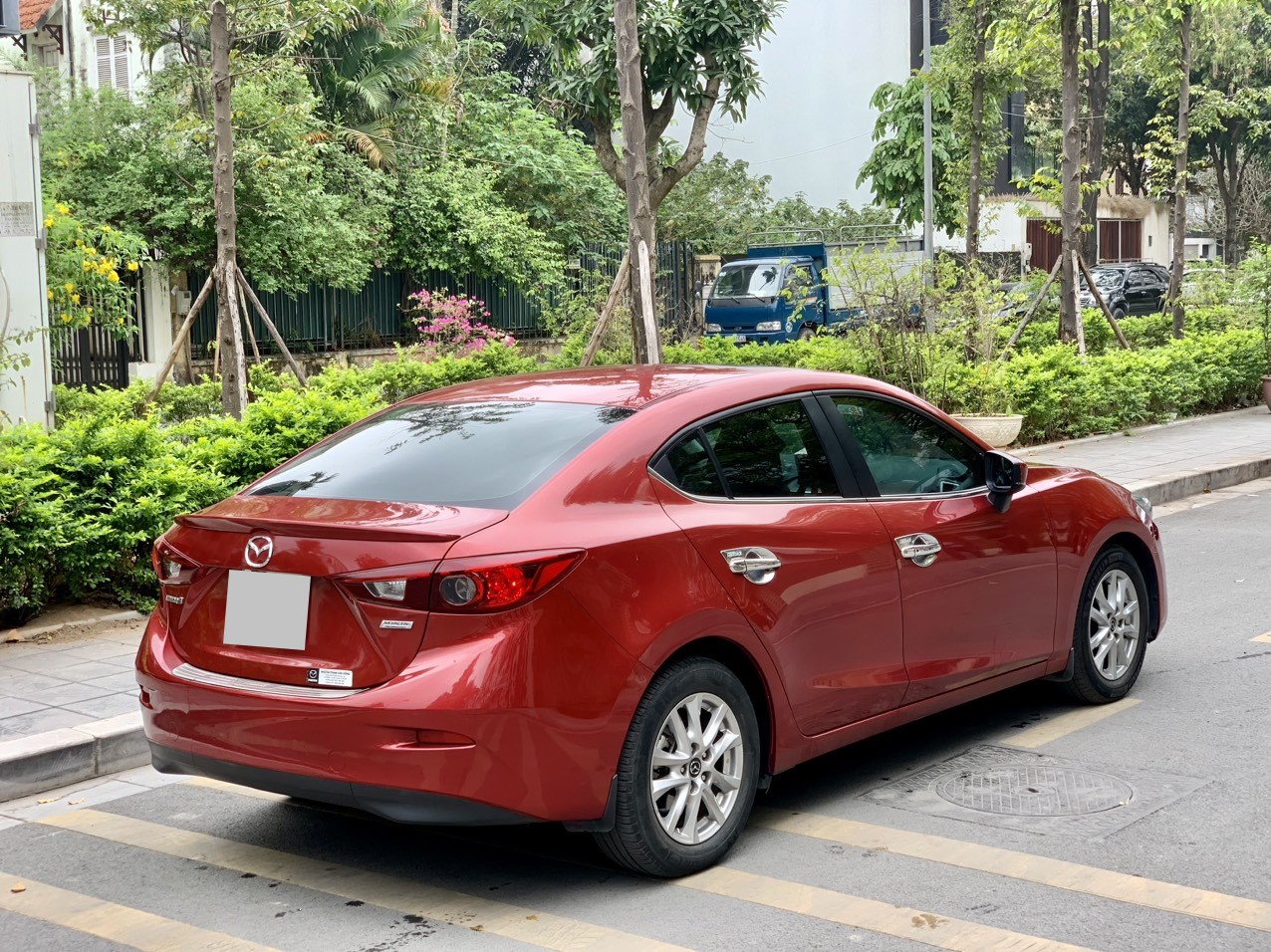 Mazda 3 1.5AT FL 2017 màu đỏ (đã bán)