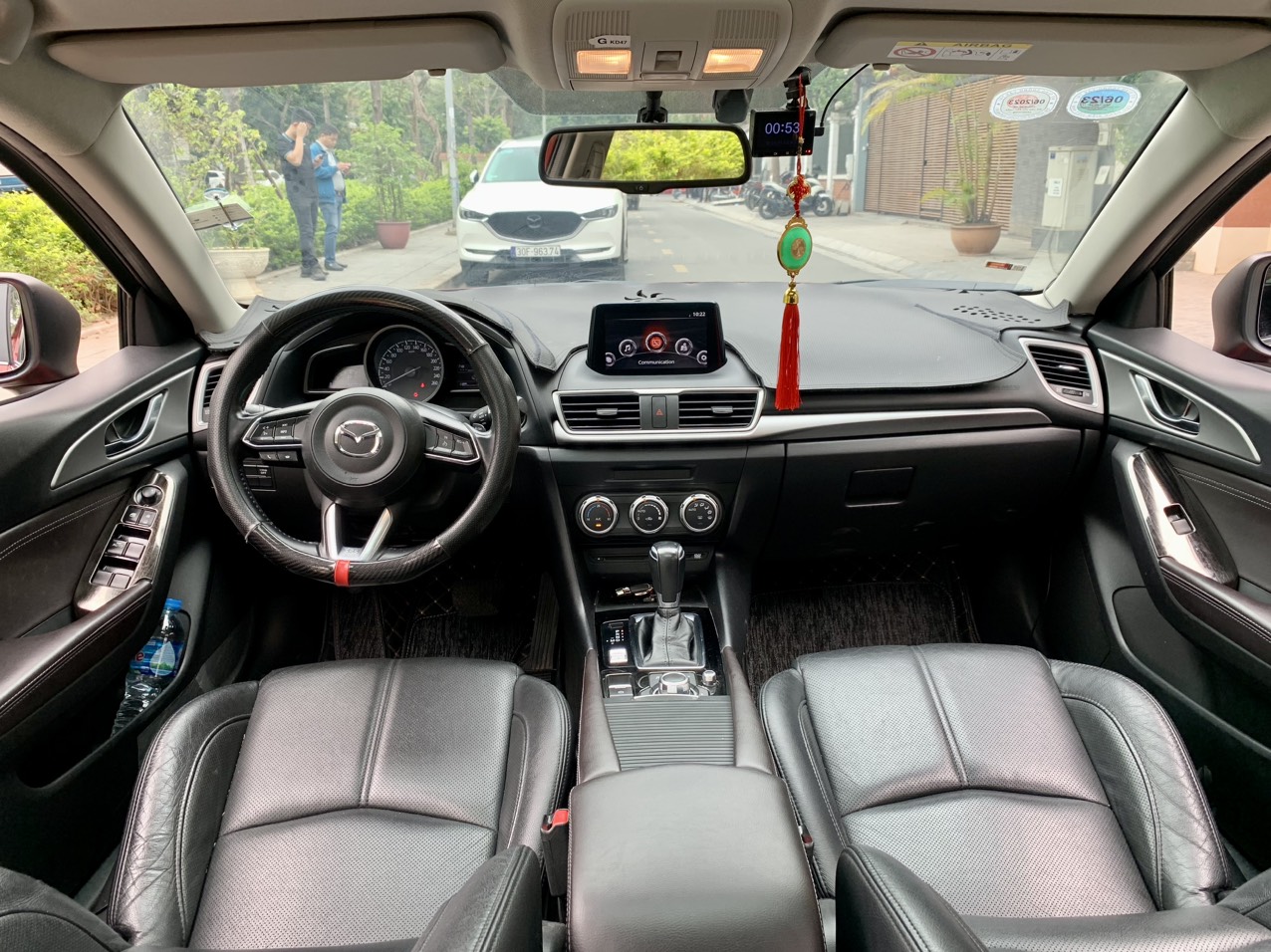 Mazda 3 1.5AT FL 2017 màu đỏ (đã bán)