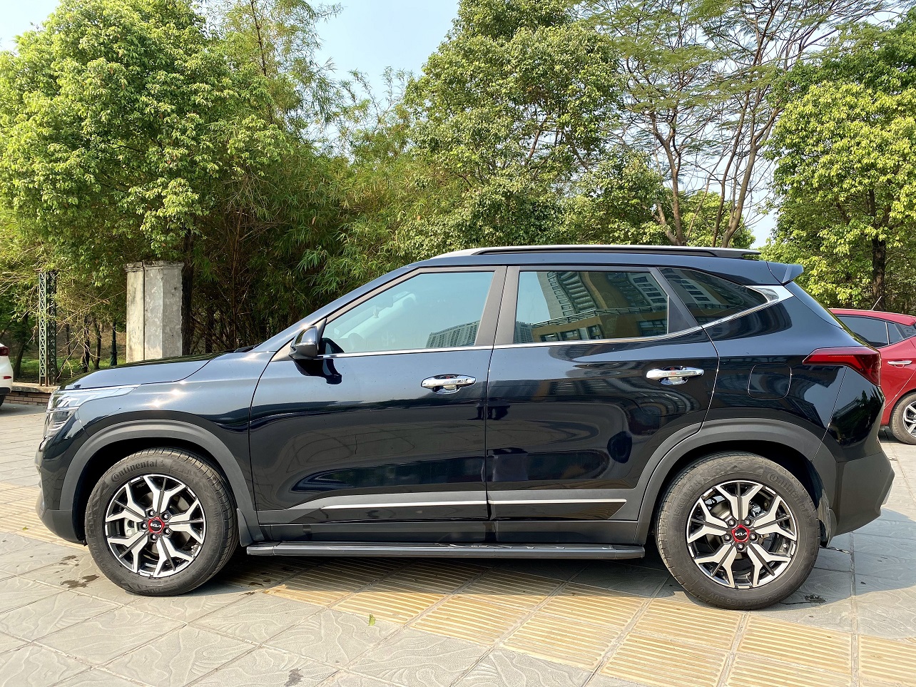 Kia Seltos 1.4 Preminum 2021 màu đen (Đã bán)