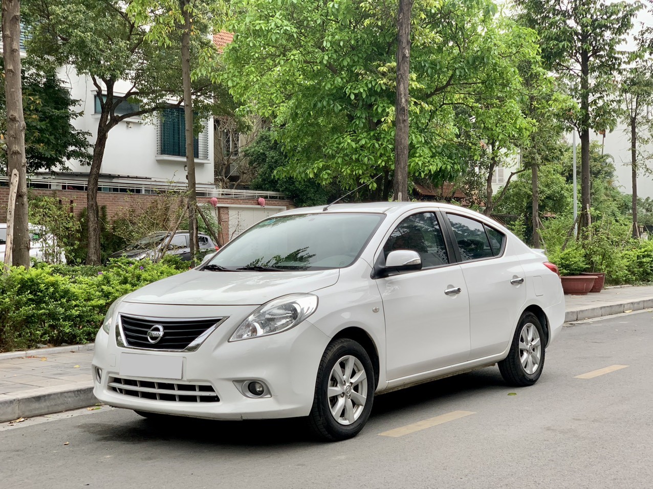 Nissan Sunny 1.5L XV 2017 màu trắng (Đã bán)
