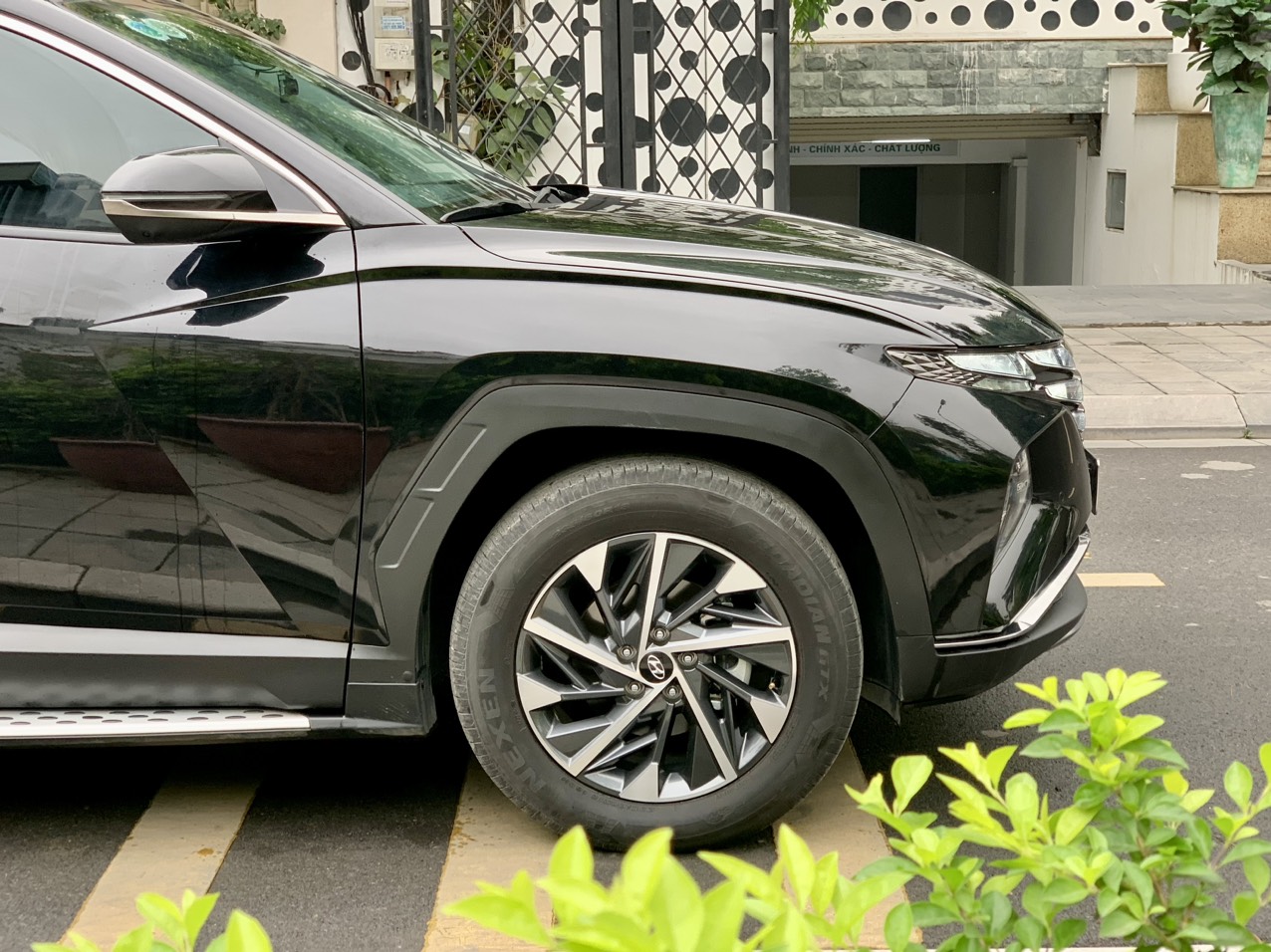 Hyundai Tucson 2.0ATH 2022 màu đen (Đã bán)