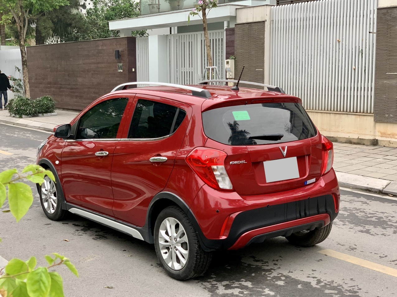 Vinfast Fadil Base 2021 màu đỏ (đã bán)