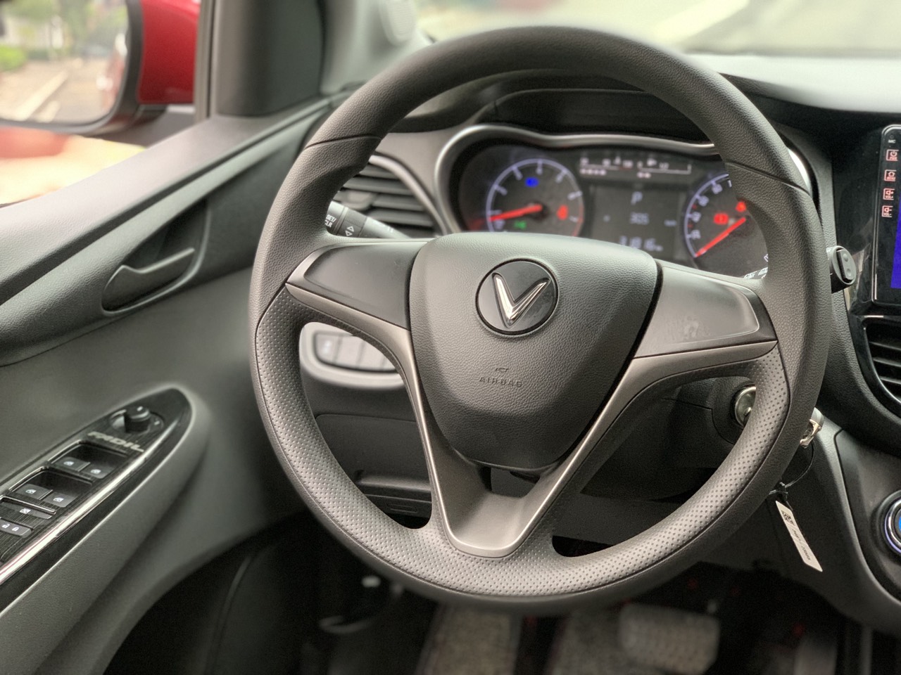 Vinfast Fadil Base 2021 màu đỏ (đã bán)