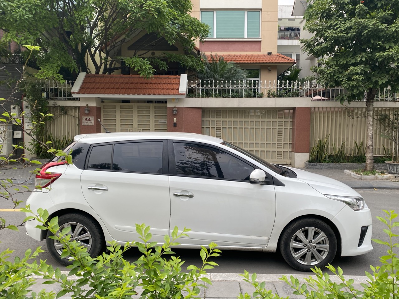 Toyota Yaris 1.3G 2016 màu trắng (đã bán)