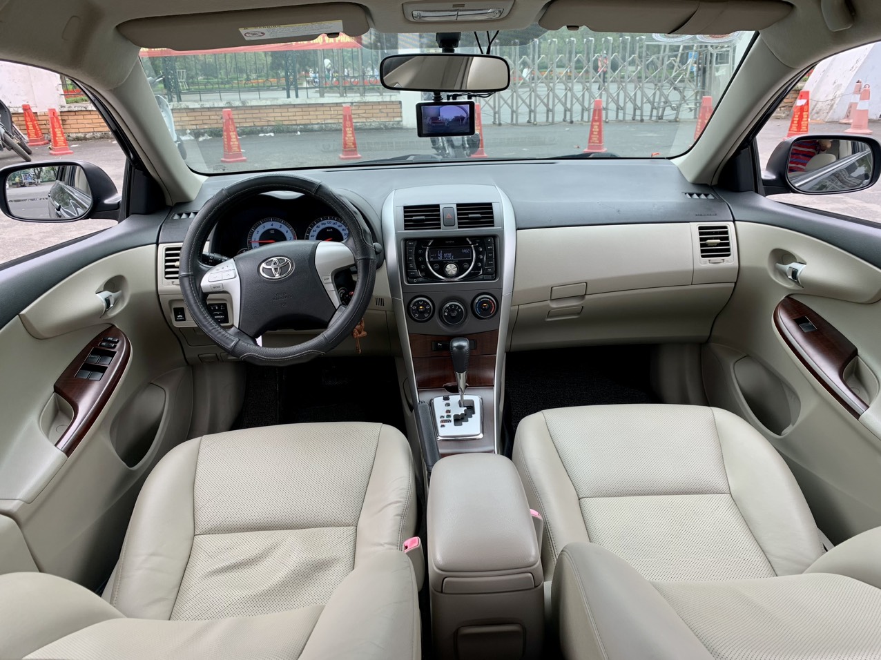 Toyota Corolla Altis 1.8G AT 2012 màu đen (đã bán)