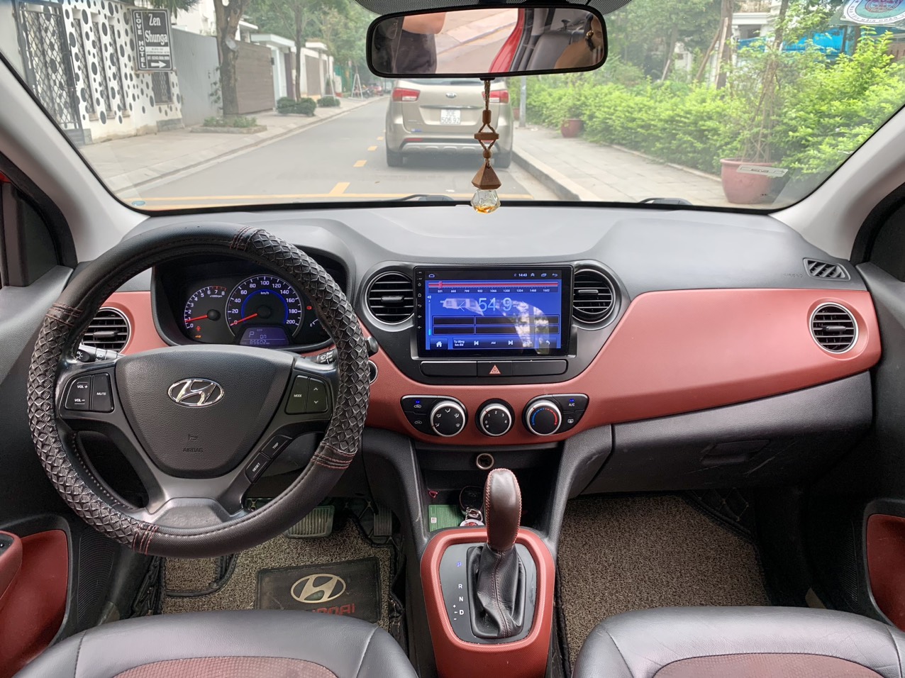 Hyundai I10 1.2 AT 2015 màu đỏ (Đã bán)