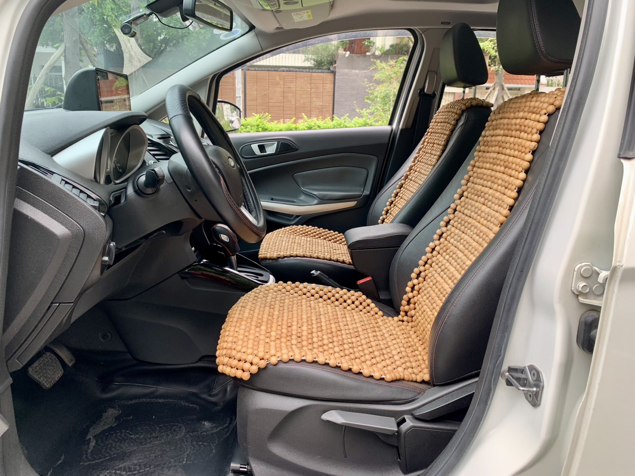 Ford Ecosport 1.5 Titanium 2016 màu trắng (đã bán)