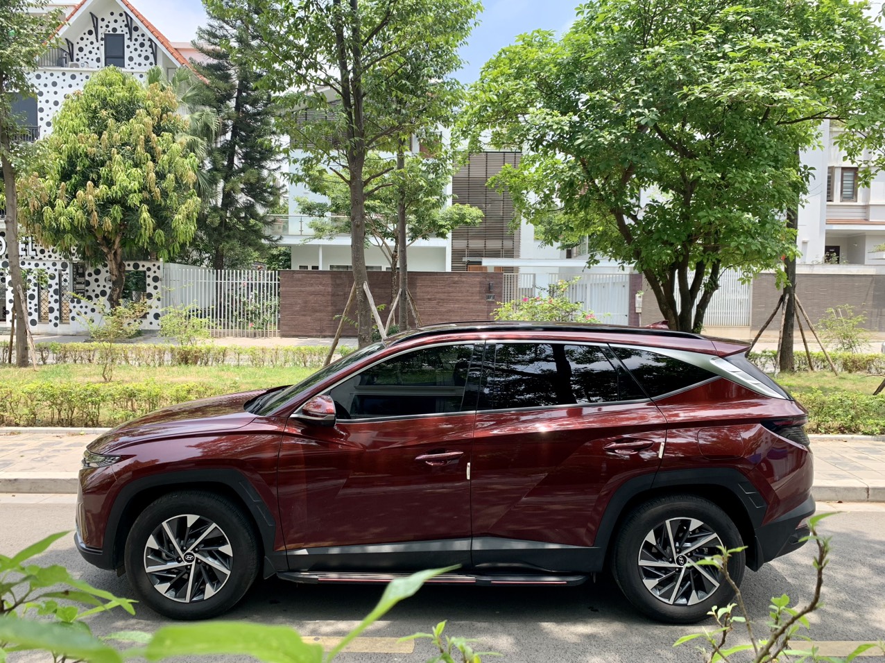 Hyundai Tucson 2.0ATH 2021 màu đỏ (đã bán)