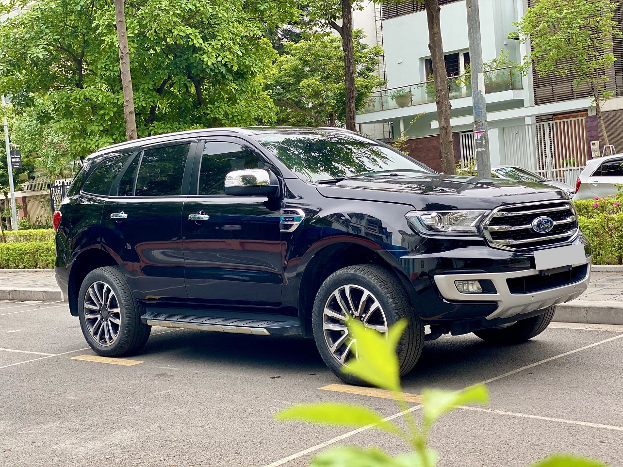 Ford Everest Titanium 4x2 2019 ĐKLĐ 2020 màu đen (Đã bán)