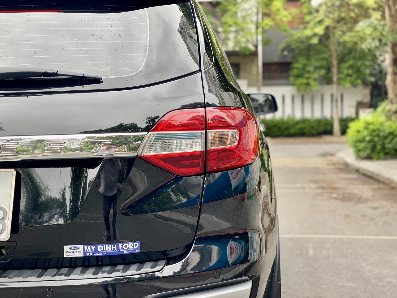 Ford Everest Titanium 4x2 2019 ĐKLĐ 2020 màu đen (Đã bán)