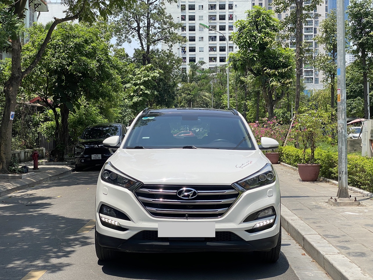 Hyundai Tucson 2.0ATH 2016 màu trắng (đã bán)