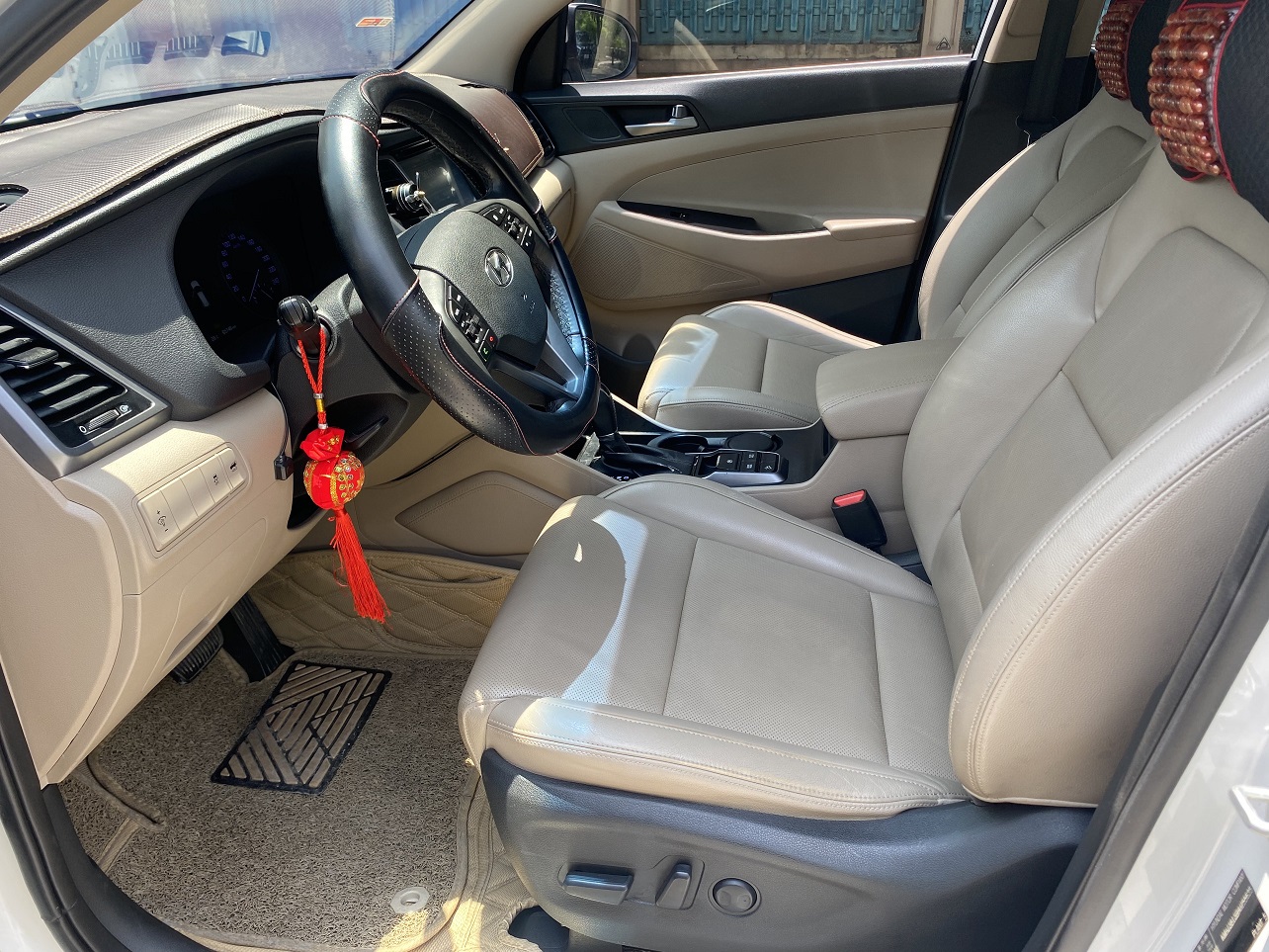 Hyundai Tucson 2.0ATH 2016 màu trắng (đã bán)
