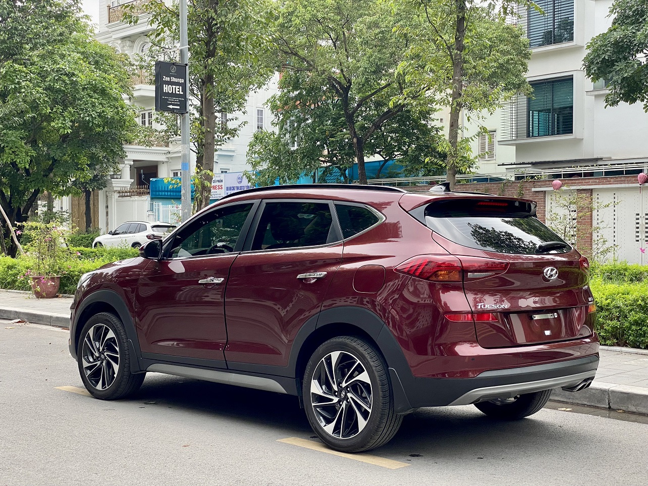 Hyundai Tucson 1.6 Turbo 2021 màu đỏ (đã bán)