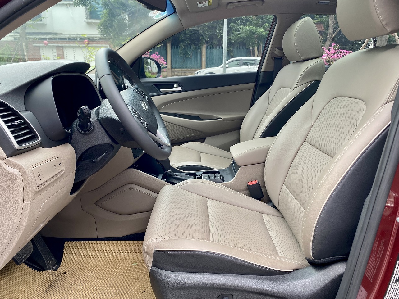 Hyundai Tucson 1.6 Turbo 2021 màu đỏ (đã bán)