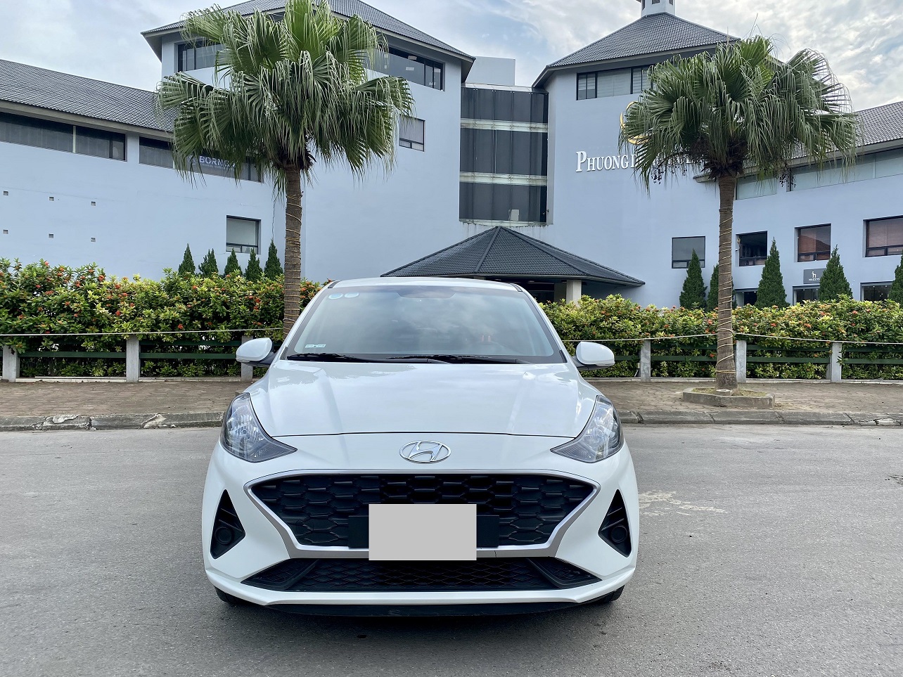 Hyundai I10 1.2 MT 2021 màu trắng (Đã bán)