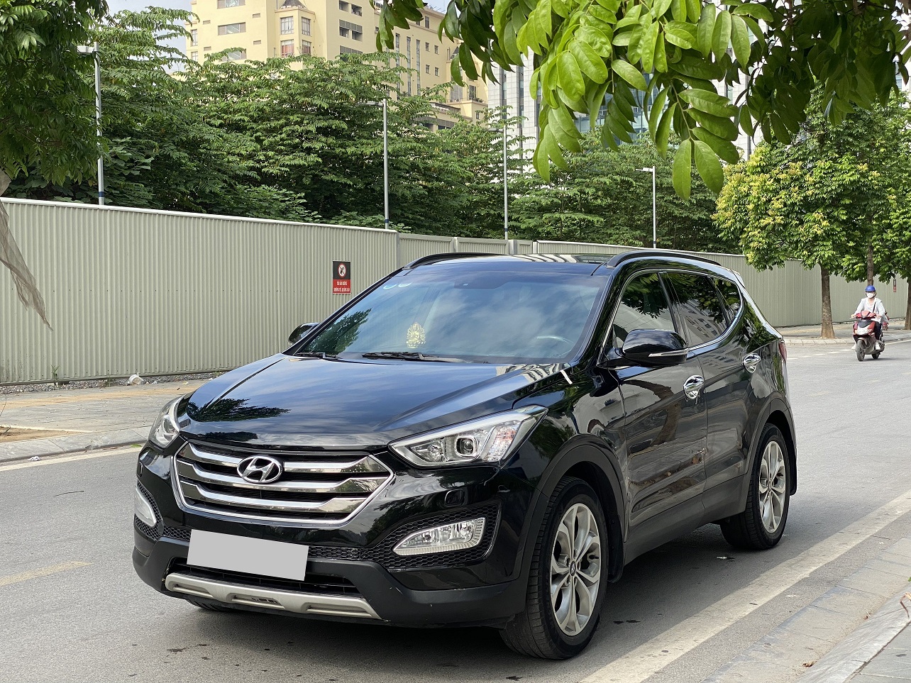 Hyundai Santafe 2.4L 4WD 2015 màu đen (đã bán)