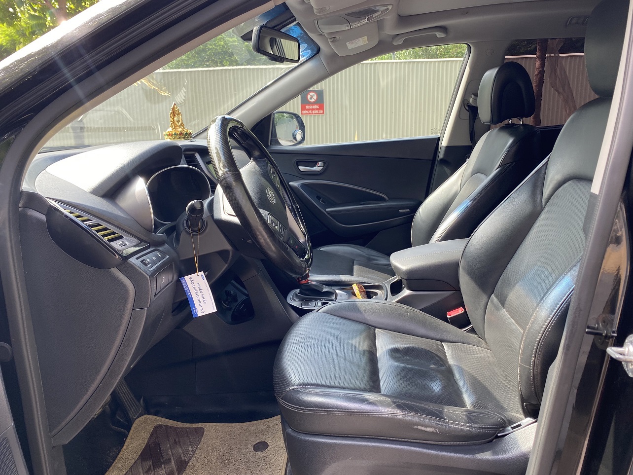Hyundai Santafe 2.4L 4WD 2015 màu đen (đã bán)