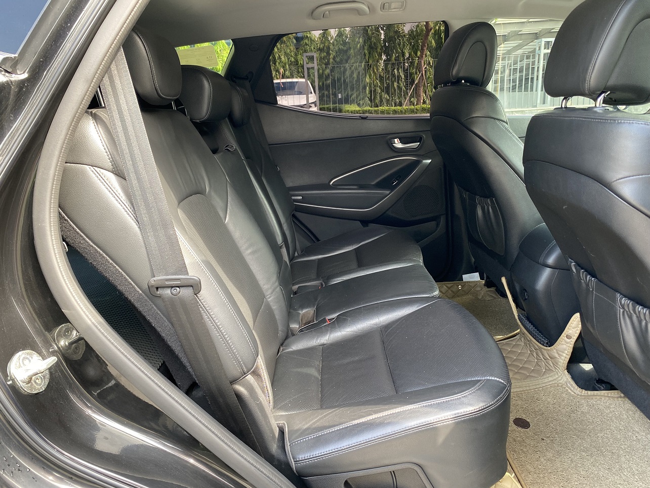 Hyundai Santafe 2.4L 4WD 2015 màu đen (đã bán)