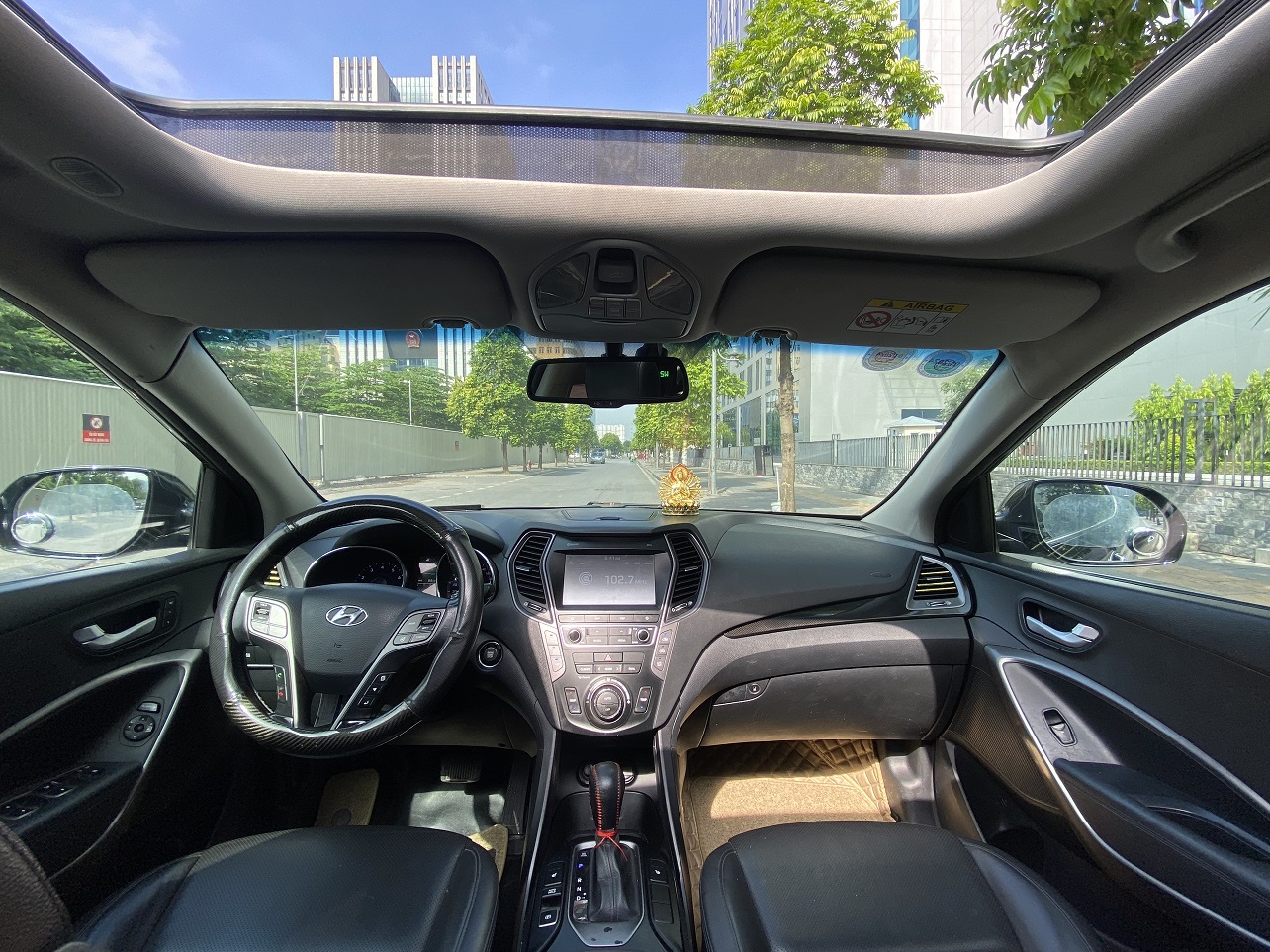 Hyundai Santafe 2.4L 4WD 2015 màu đen (đã bán)