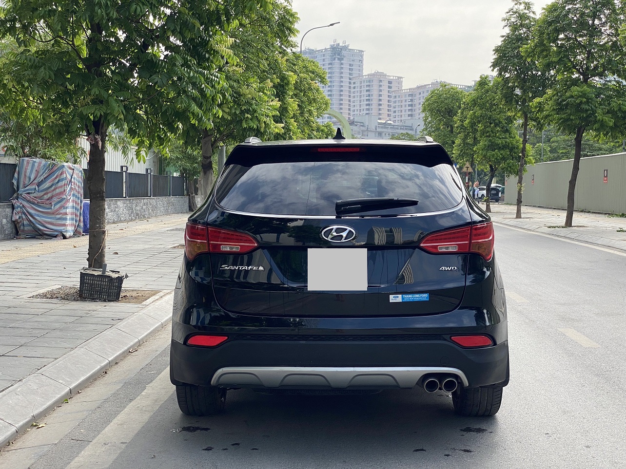 Hyundai Santafe 2.4L 4WD 2015 màu đen (đã bán)