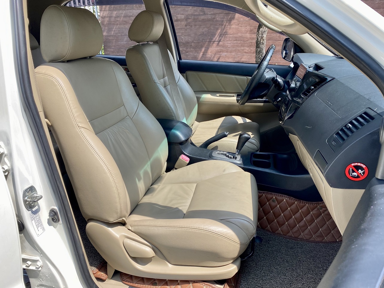 Toyota Fortuner Sportivo 4x2AT 2016 (đã bán)