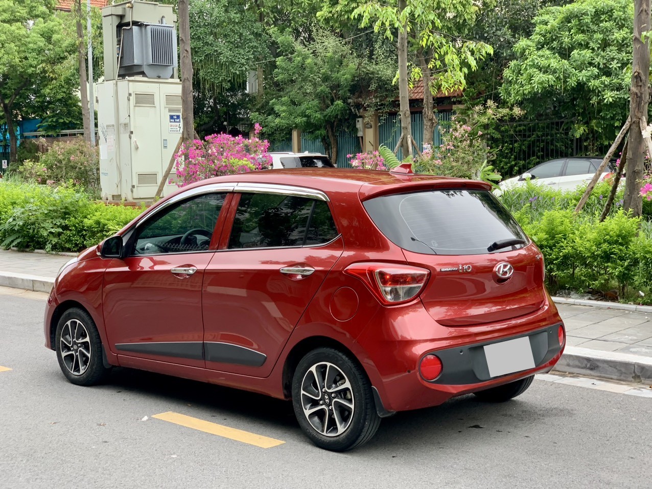 Hyundai I10 1.2AT 2021 màu đỏ (Đã bán)