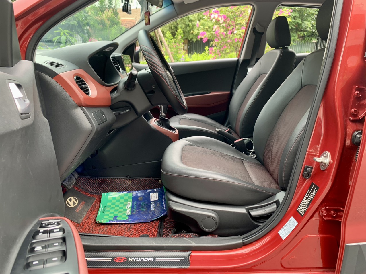 Hyundai I10 1.2AT 2021 màu đỏ (Đã bán)