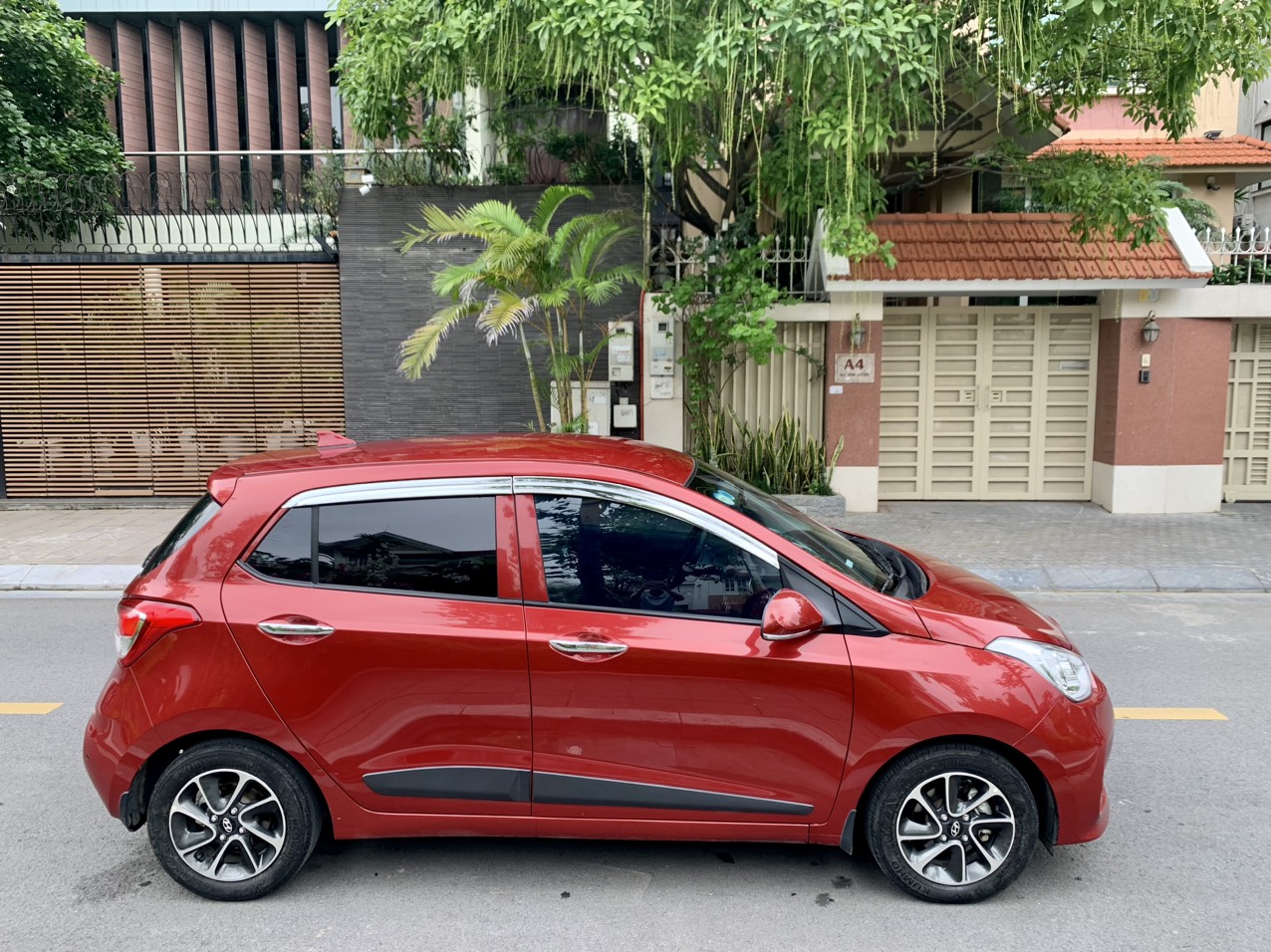 Hyundai I10 1.2AT 2021 màu đỏ (Đã bán)