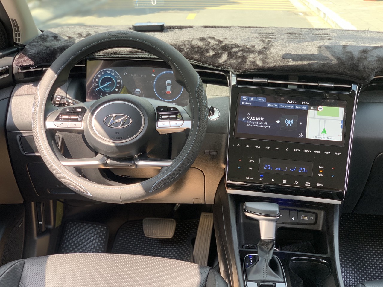 Hyundai Tucson 2.0ATH 2021 màu đỏ (Đã bán)