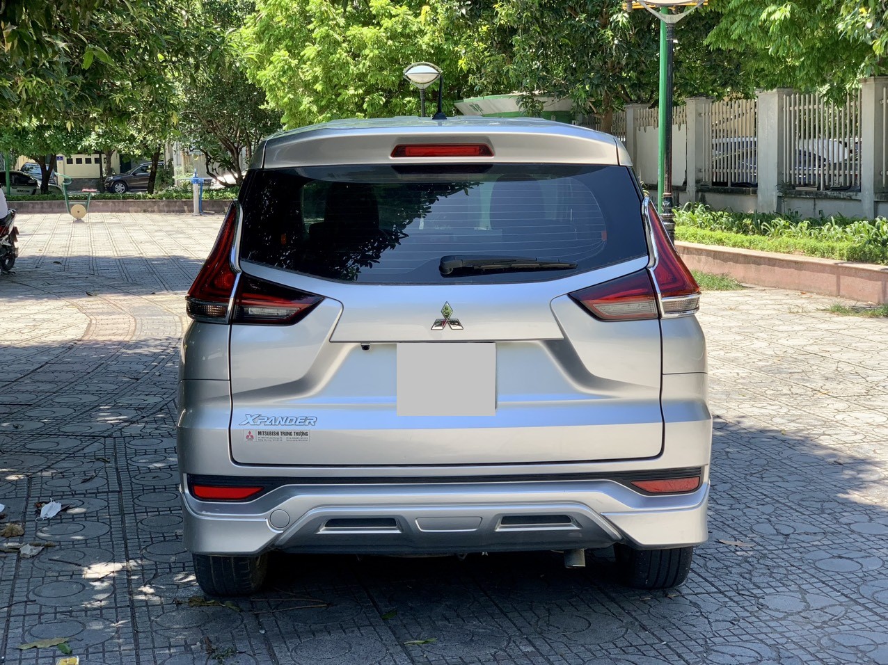 Mitsubishi Xpander 1.5AT 2018 ĐKLĐ 2019 màu bạc (Đã bán)