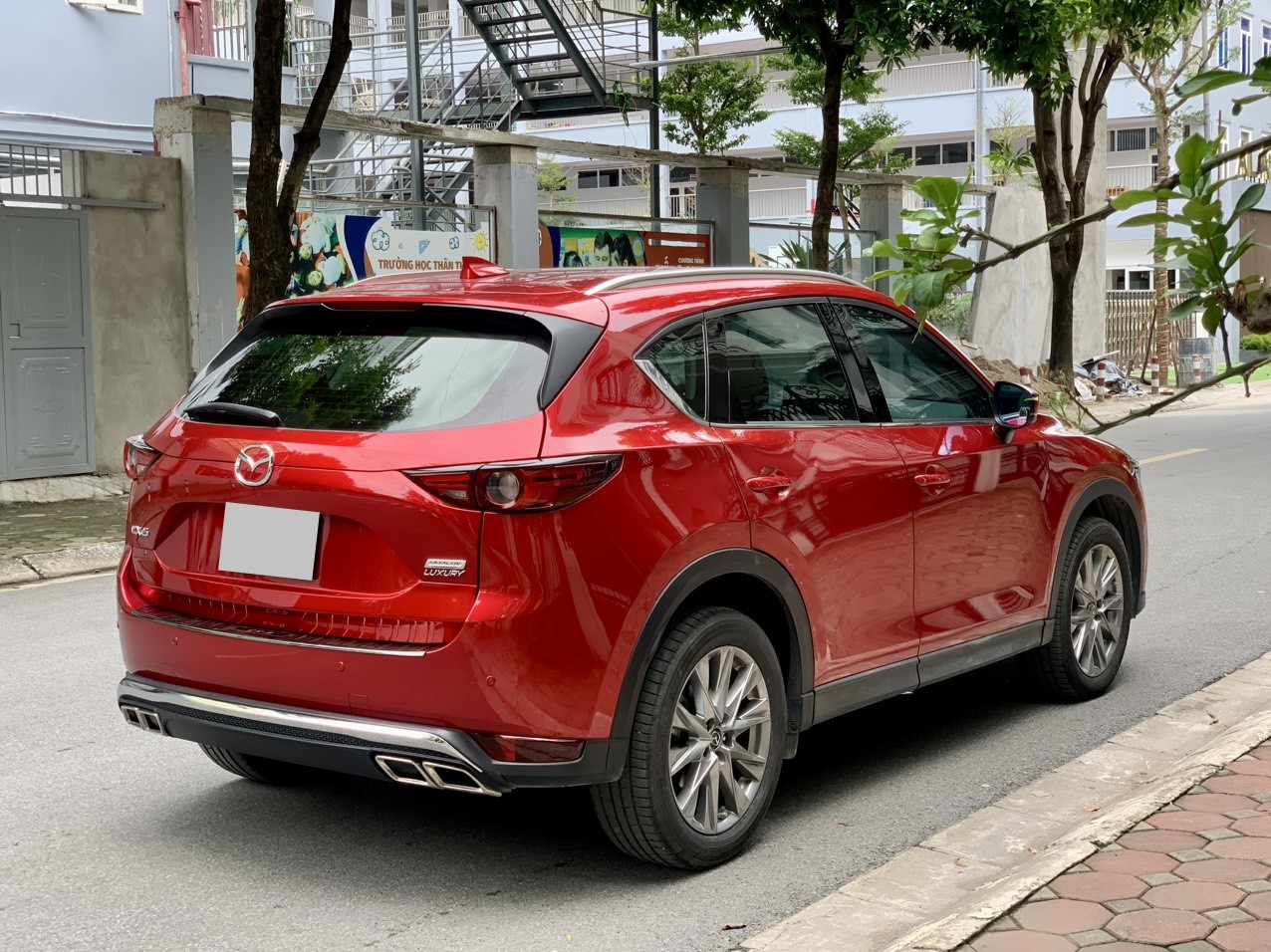 Mazda CX5 2.0 Luxury 2022 màu đỏ pha lê (đã bán)