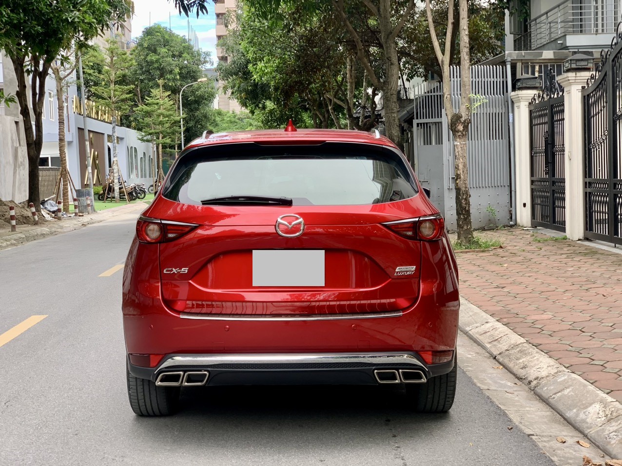 Mazda CX5 2.0 Luxury 2022 màu đỏ pha lê (đã bán)