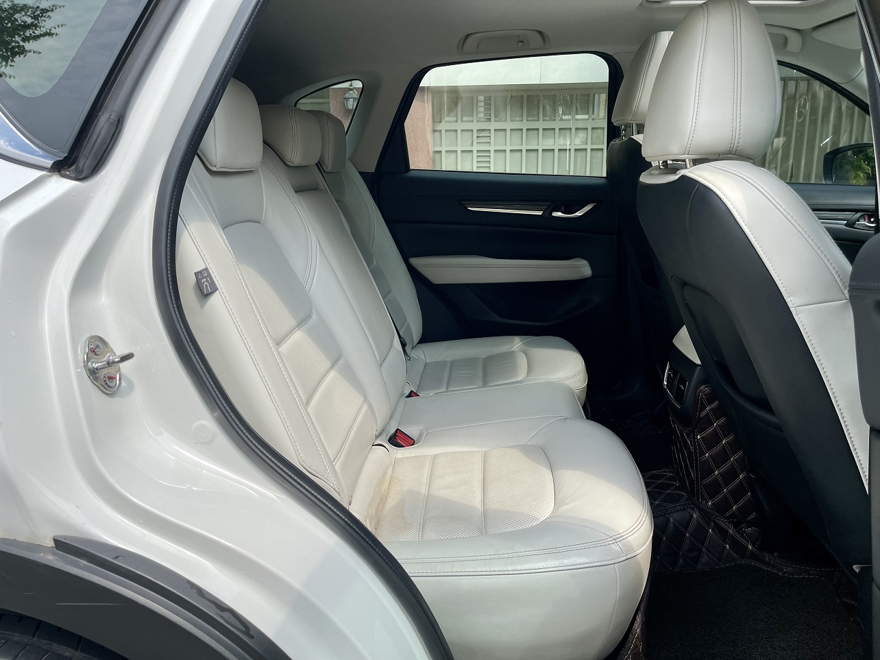 Mazda Cx5 2.0AT 2019 bản kỉ niệm màu trắng (đã bán)