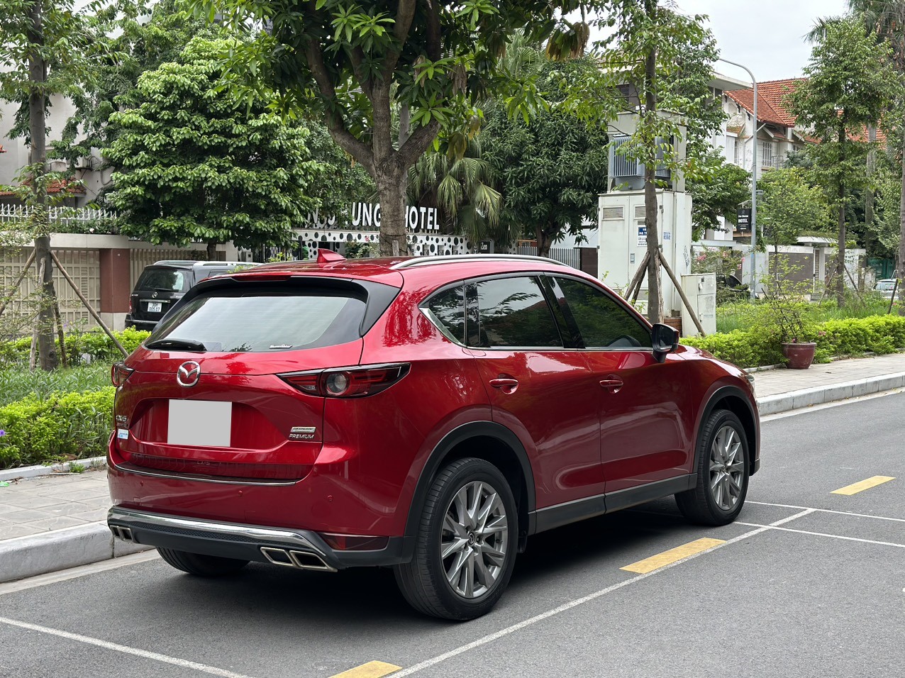 Mazda CX-5 2.0 Premium 2021 màu đỏ (Đã bán)