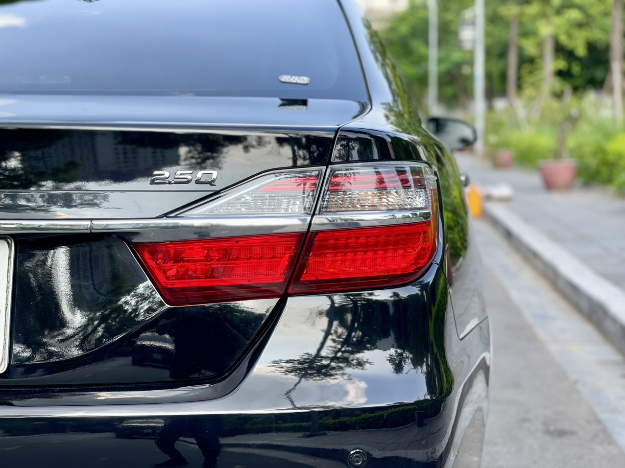 Toyota Camry 2.5Q 2016 màu đen (Đã bán)