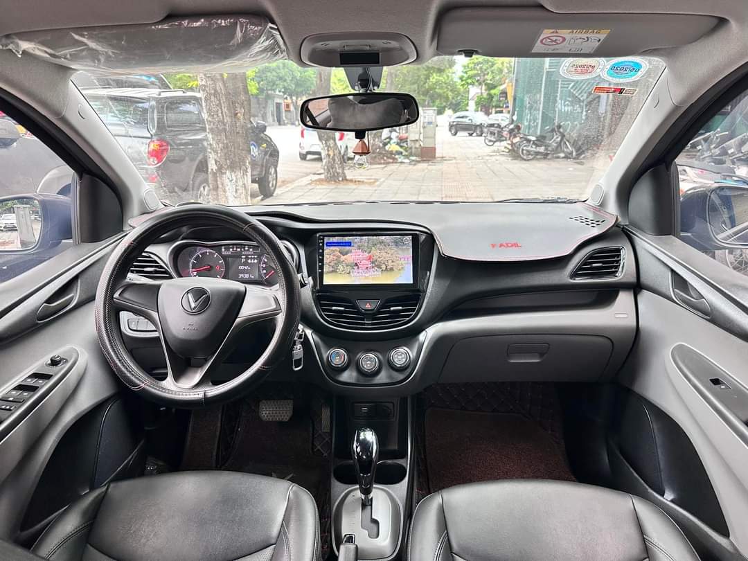 Vinfast Fadil 2020 bản base màu xám (đã bán)