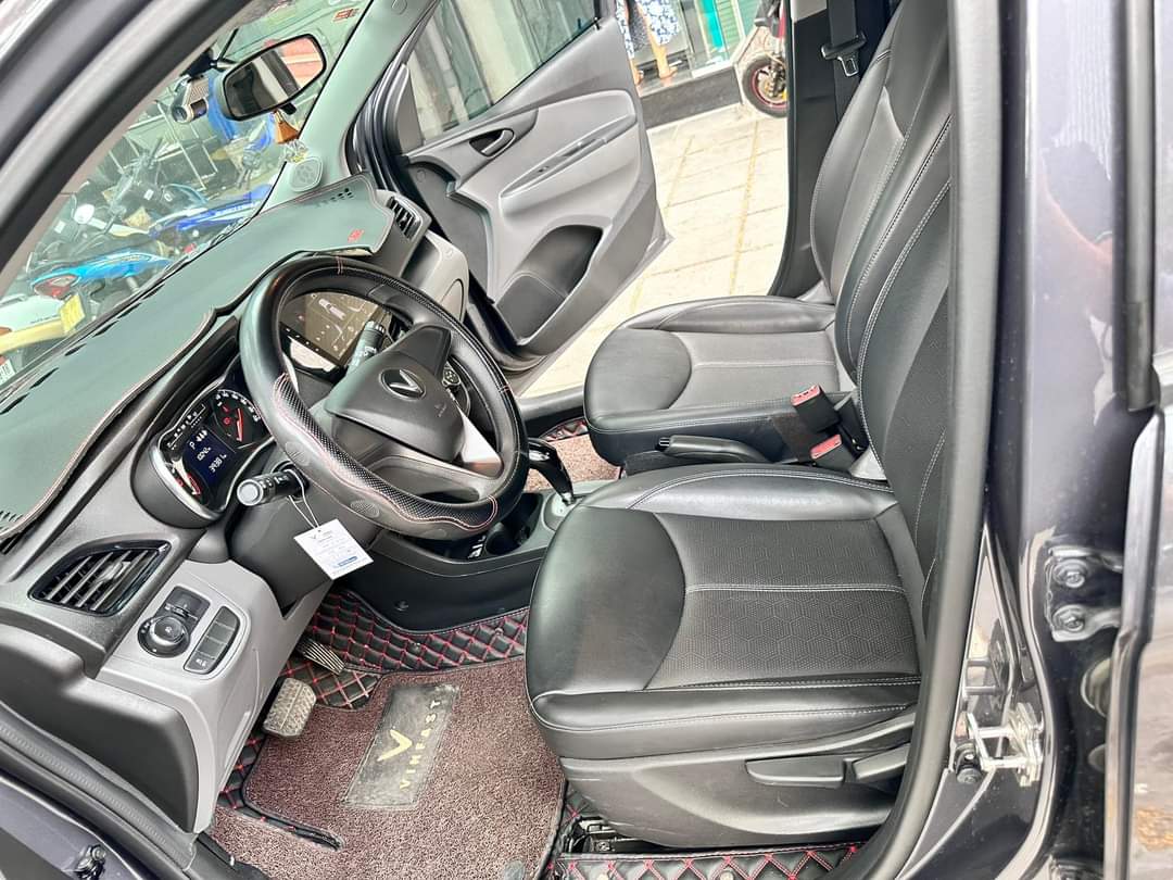 Vinfast Fadil 2020 bản base màu xám (đã bán)