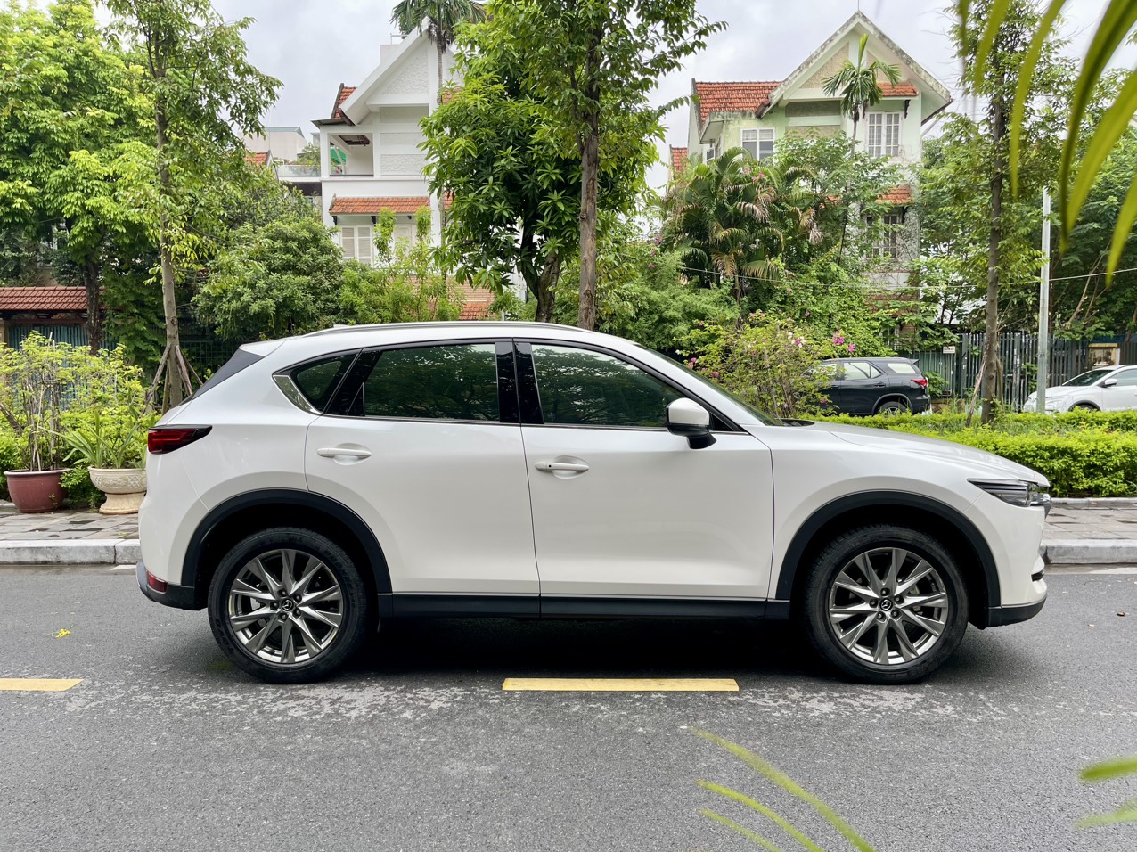 Mazda CX5 2.0 Luxury 2022 màu trắng (Đã bán)
