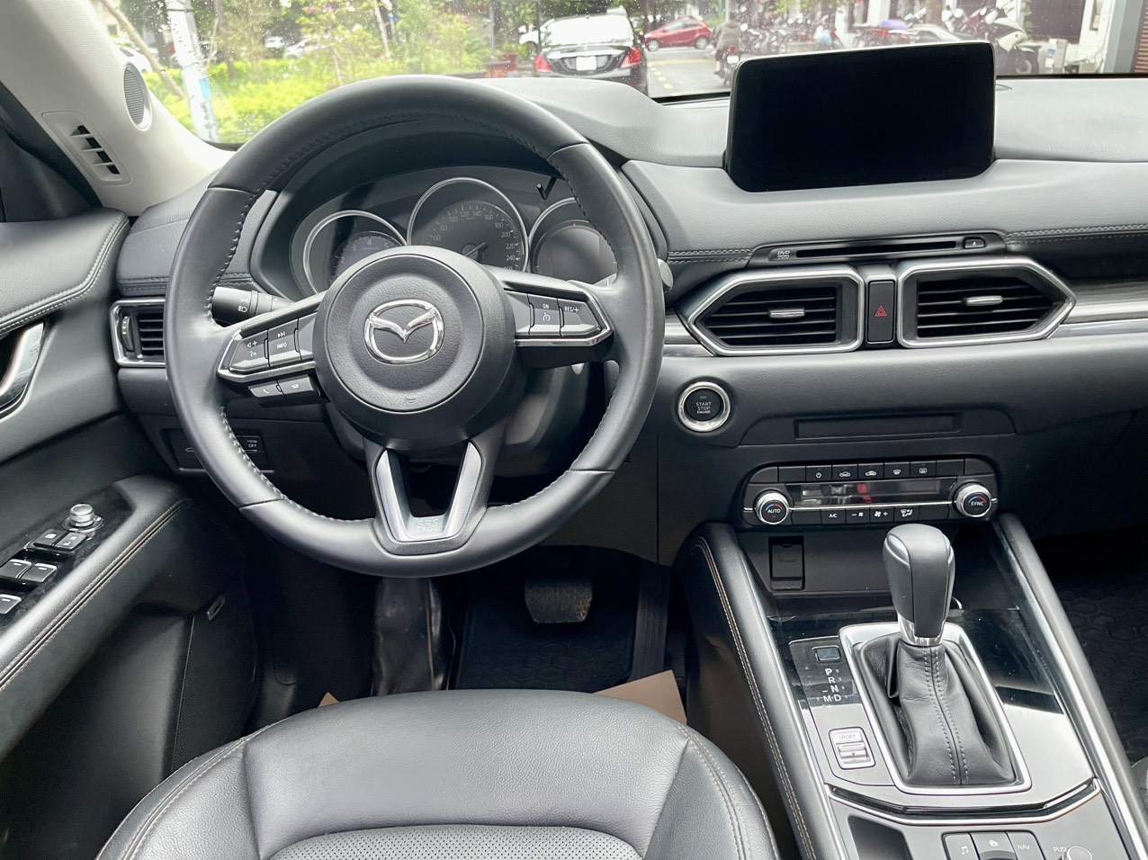 Mazda CX5 2.0 Luxury 2022 màu trắng (Đã bán)