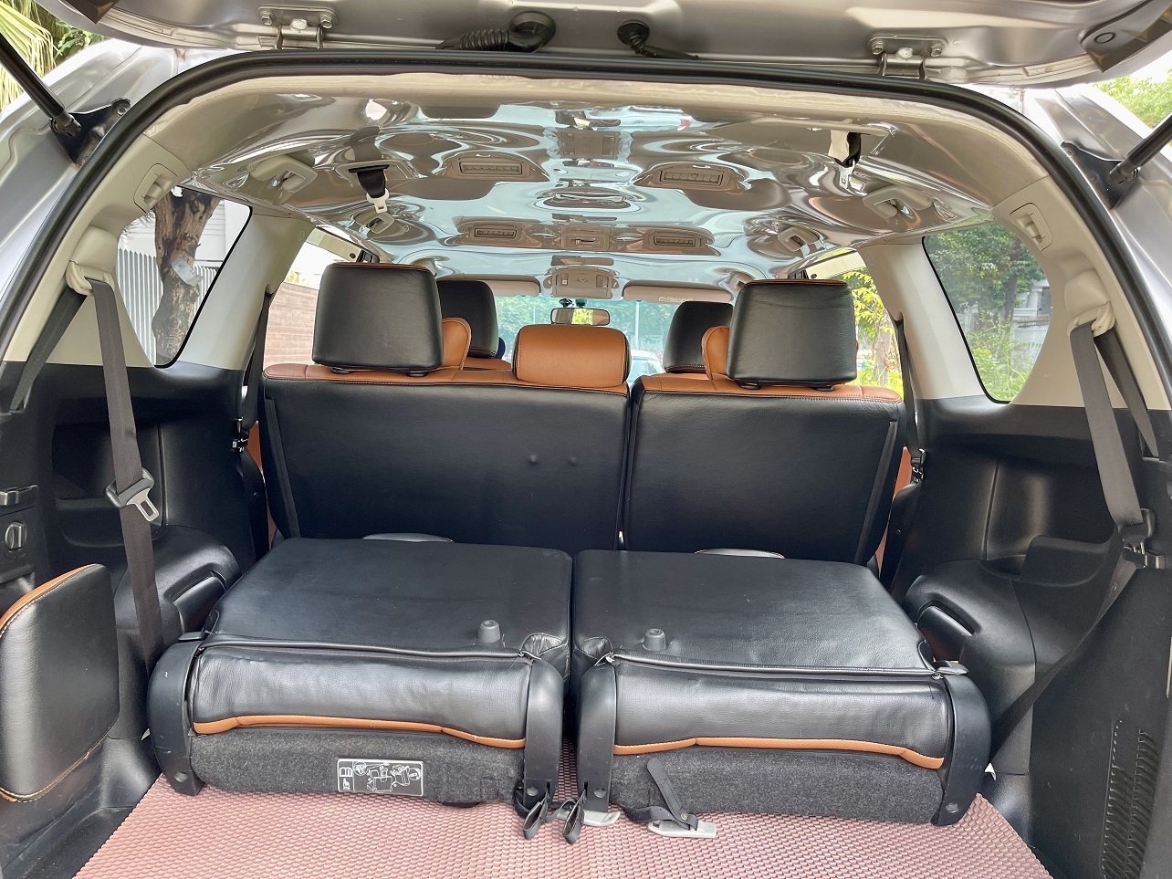 Toyota Innova 2.0E MT 2018 màu bạc (Đã bán)