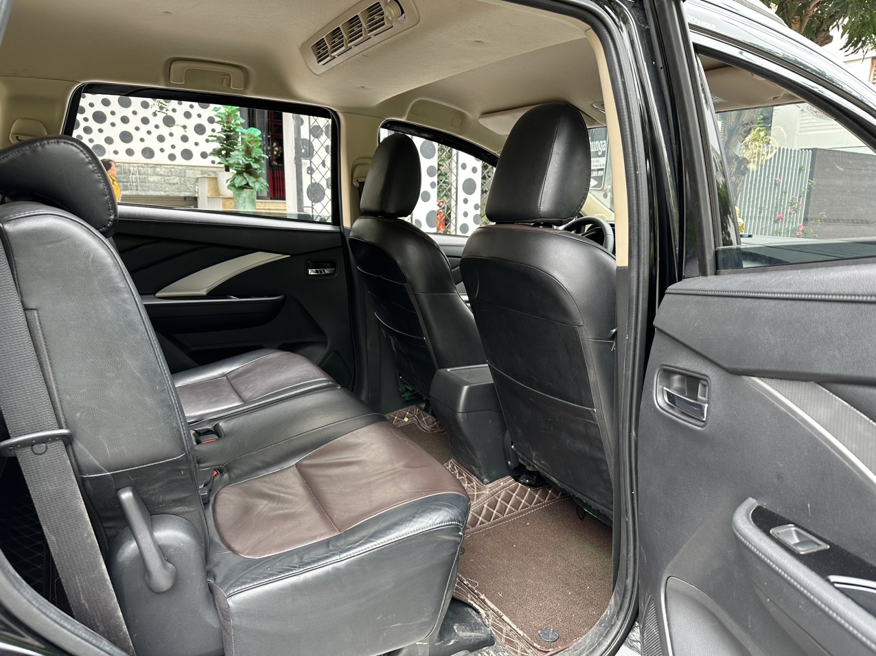 Mitsubishi Xpander Cross 1.5 AT 2020 bản full màu đen  (Đã bán)