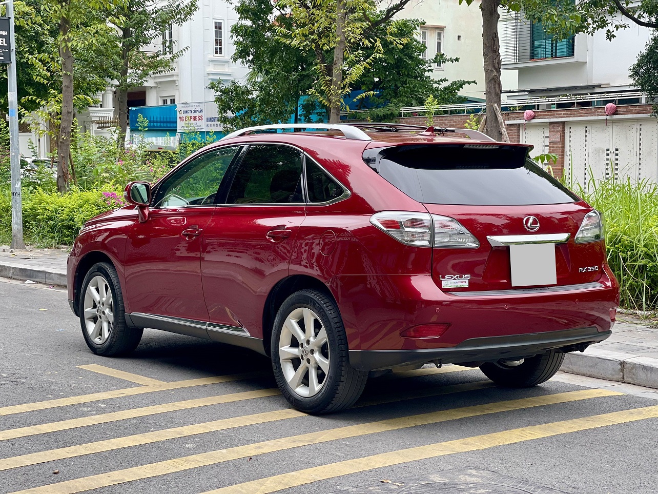 Lexus RX350 2009 ĐKLĐ T5/2010 nhập Nhật màu đỏ (Đã bán)