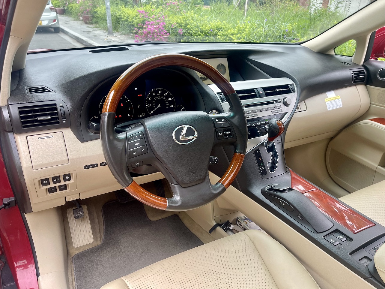 Lexus RX350 2009 ĐKLĐ T5/2010 nhập Nhật màu đỏ (Đã bán)