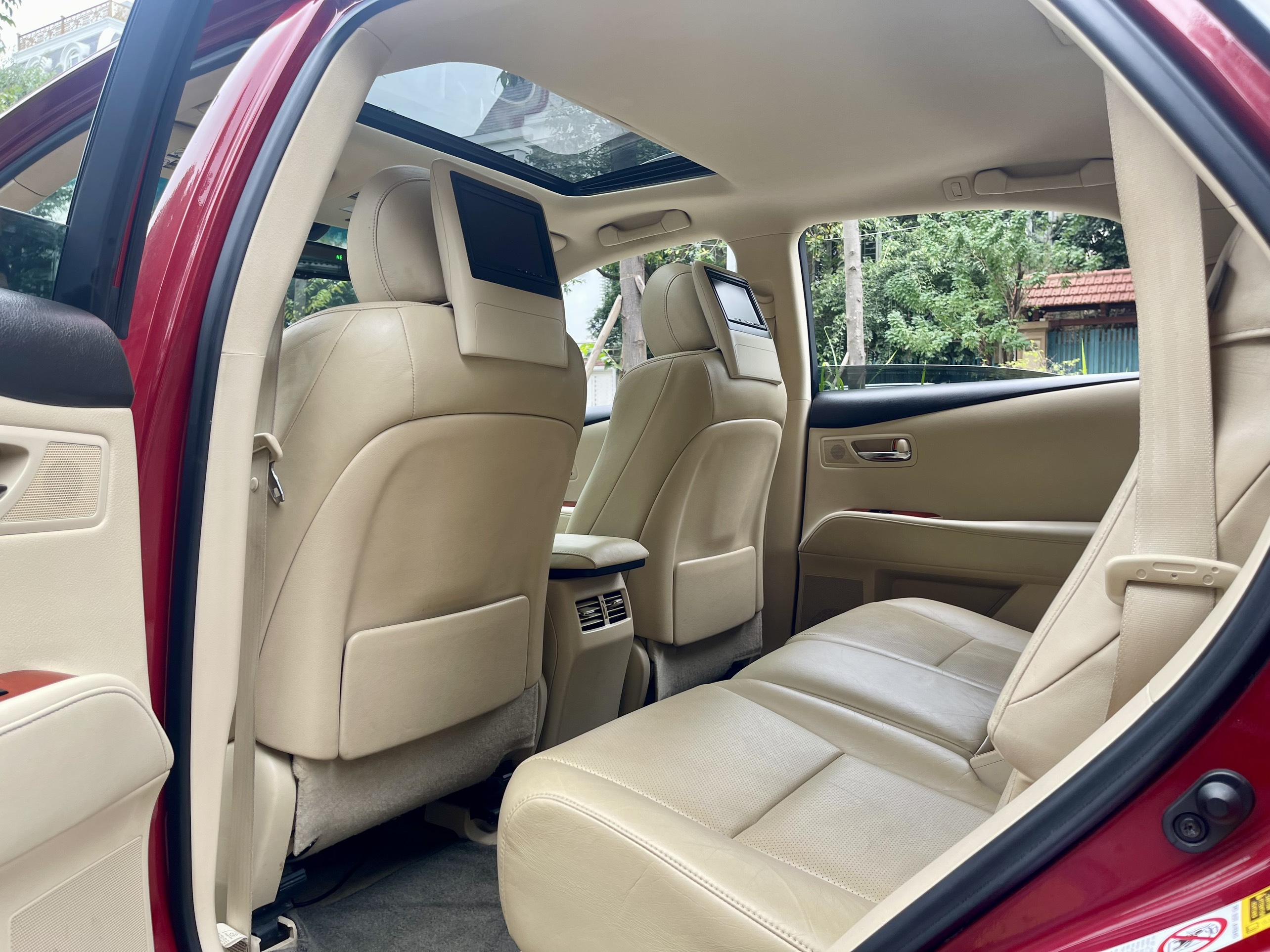 Lexus RX350 2009 ĐKLĐ T5/2010 nhập Nhật màu đỏ (Đã bán)