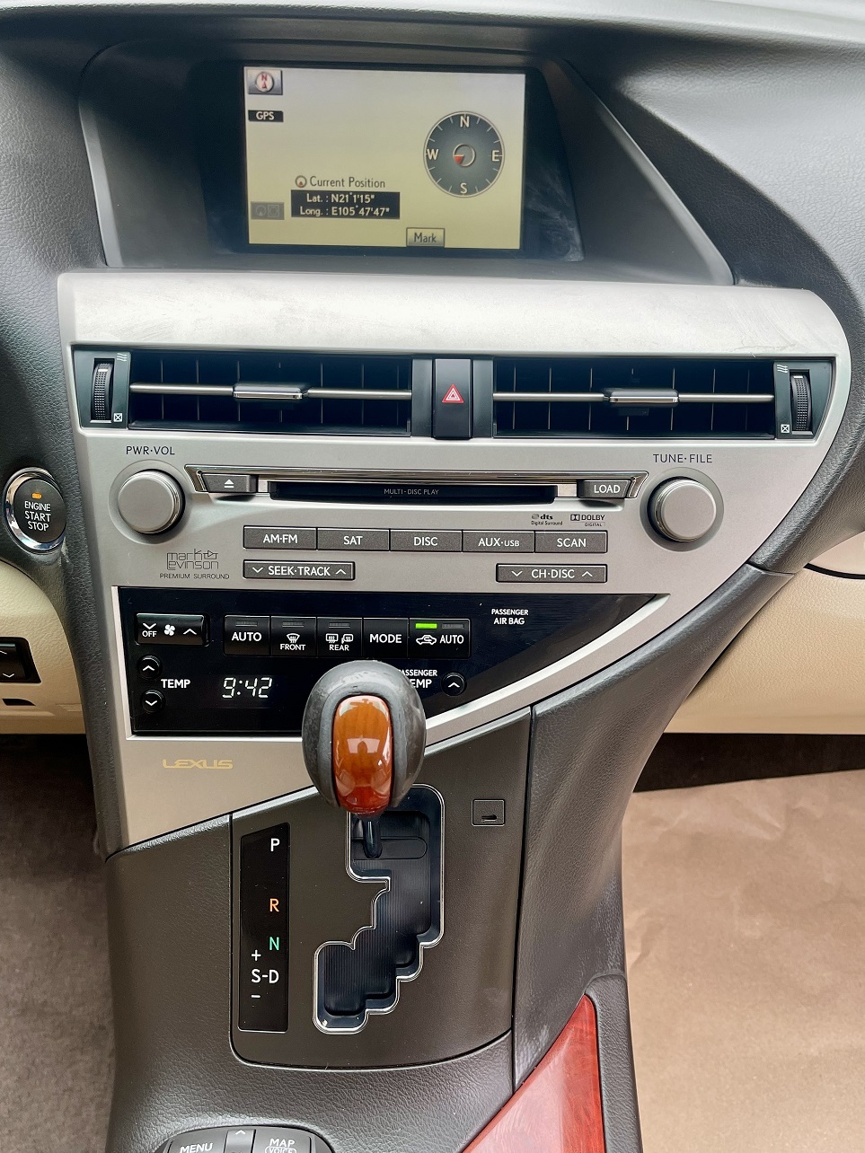 Lexus RX350 2009 ĐKLĐ T5/2010 nhập Nhật màu đỏ (Đã bán)
