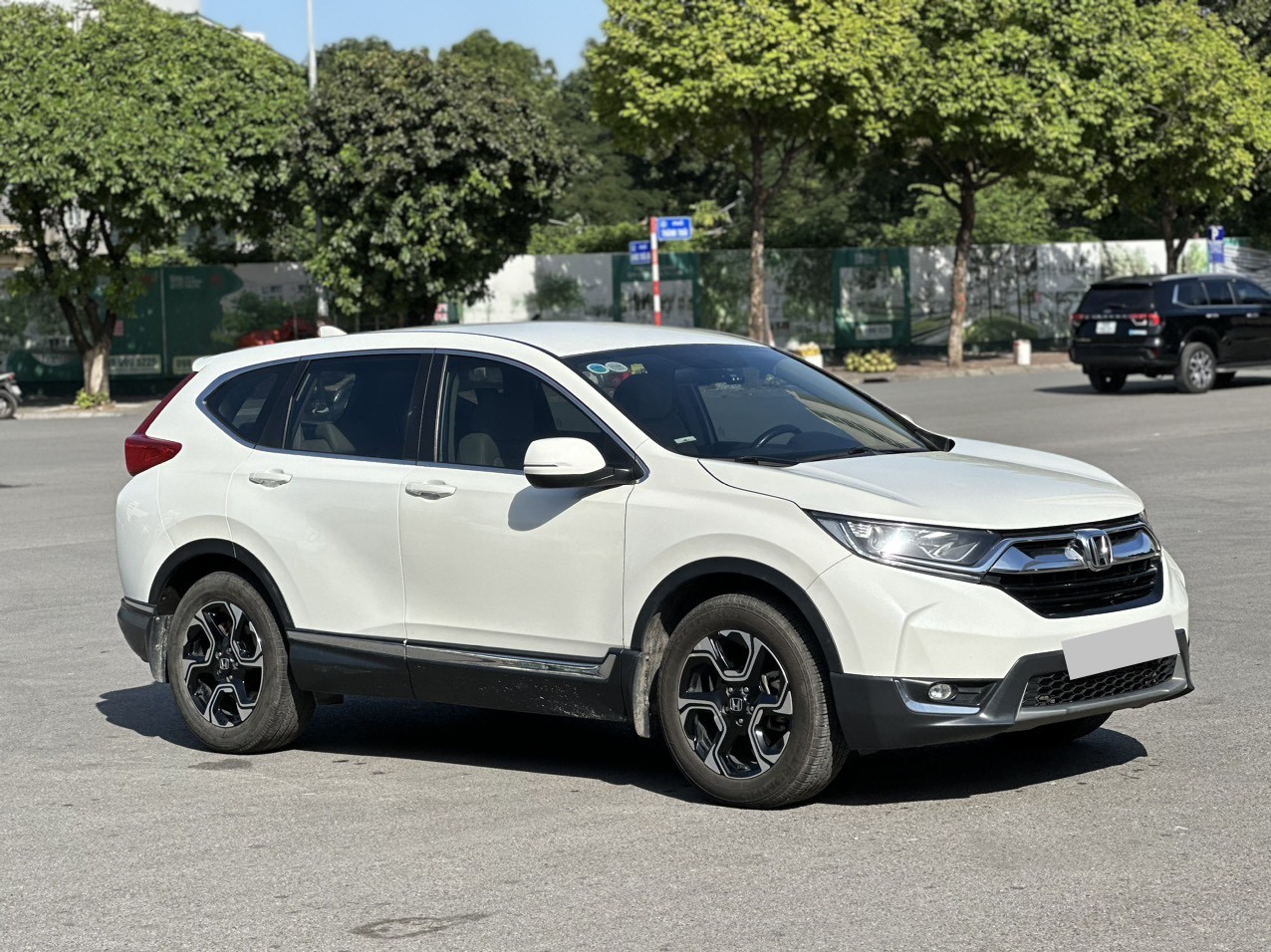 Honda CRV E sản xuất 2019 ĐKLĐ 2020 màu trắng (đã bán)