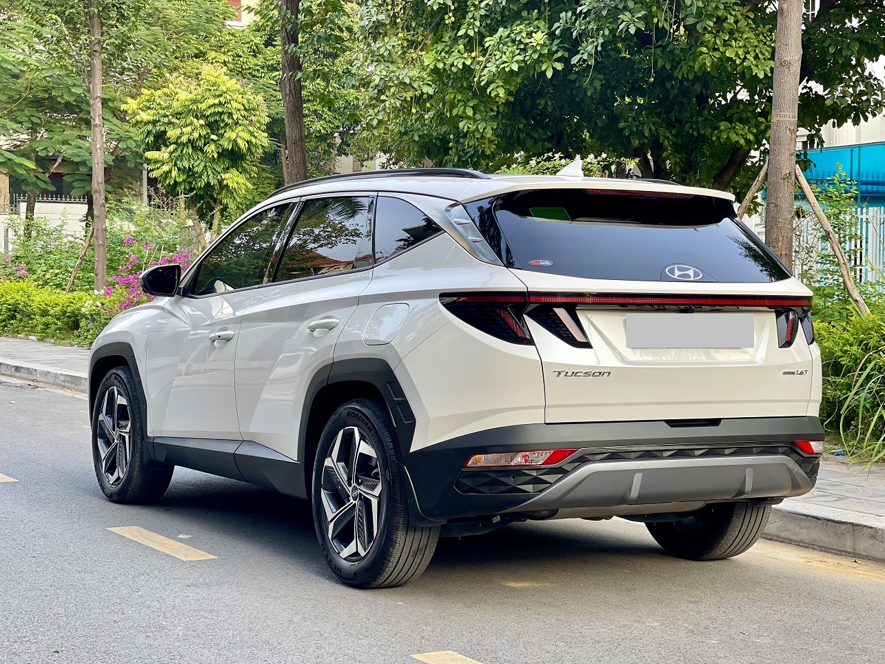 Hyundai Tucson 1.6AT Turbo 2022 màu trắng (Đã bán)